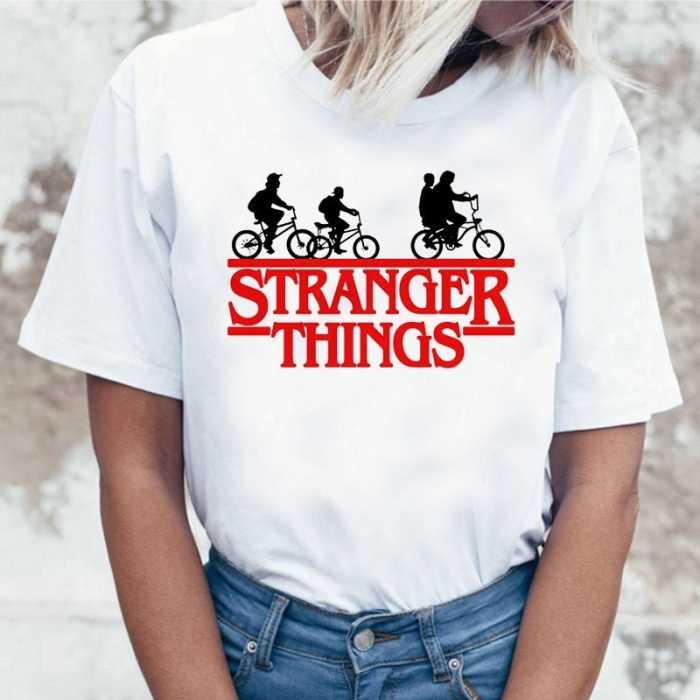 T-Shirt Stranger Things pour femmes