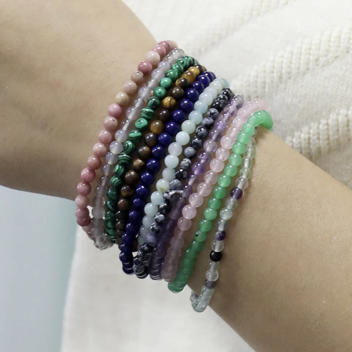 Bracelets pierres naturelles magiques de petites tailles